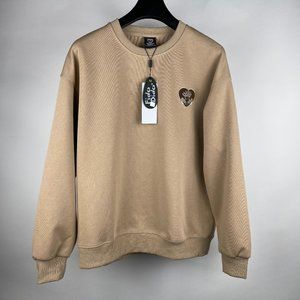 Contemporary Taupe Crewneck Sweatshirt with Elegant Embroidered Emblem